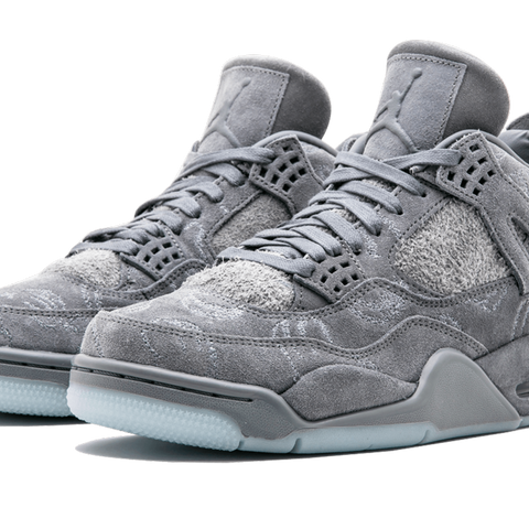 Nike air jordan 4 retro kaws online