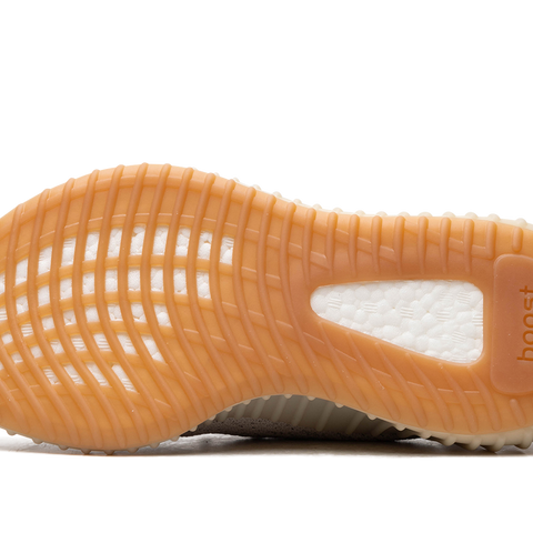 Yeezy Adidas hotsell Boost 350 V2 in Sesame