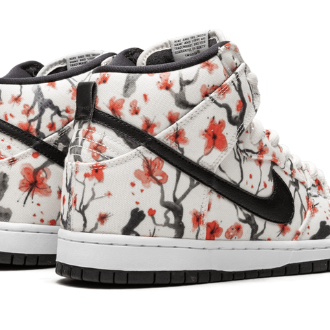 Cherry blossom sb dunks online