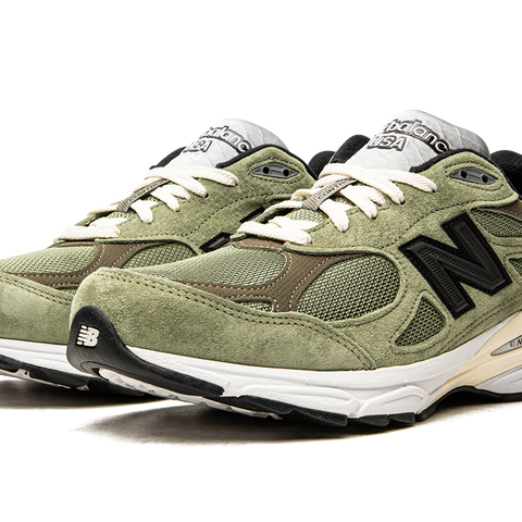 990v3 Stadium Goods