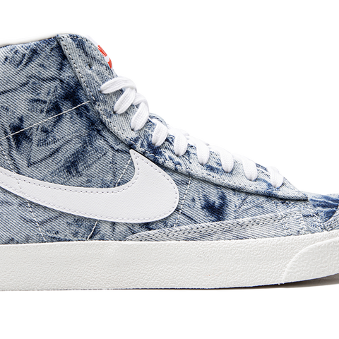 Nike sale Blazer Mid 77 Washed Denim Women Size 7