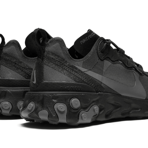 Nike react element triple black best sale