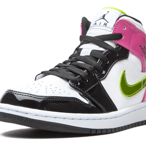 Jordan store 1 low black active fuchsia cyber