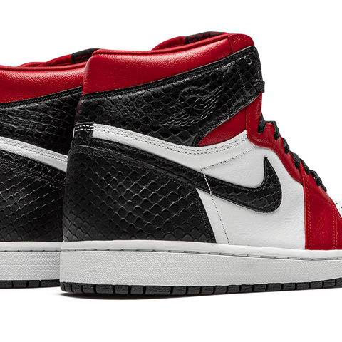 Air Jordan 1 top Retro High OG Satin Snake Chicago