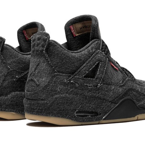 Jordan 4 levi's black online