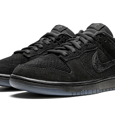 NIKE Dunk Low SP Undefeated Black Stadium Goods