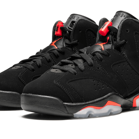 Air buy Jordan 6 Retro OG Black Infrared Youths Size 5.5Y