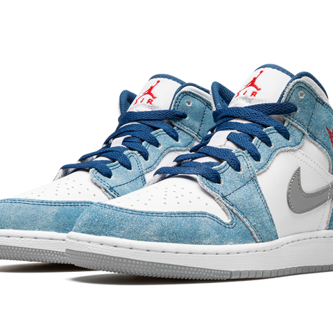 Air Jordan 1 deals Mid SE French Blue Light Steel (GS) Size 7Y Style DR6235-401