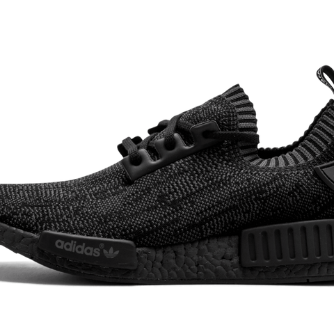 Adidas nmd r1 pitch black online