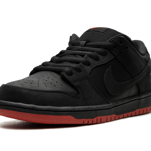 SB Dunk Low TRD QS