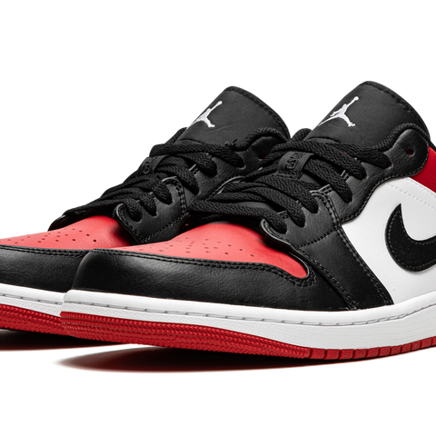 Air Jordan 1 hotsell low bred toe