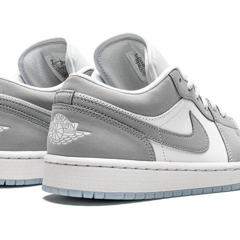 AIR JORDAN 1 LOW WMNS Stadium Goods