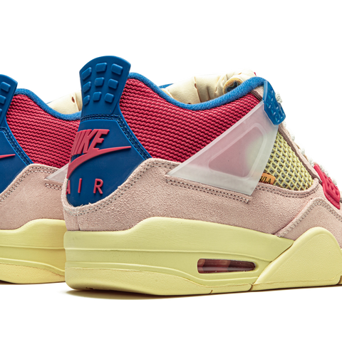 JORDAN Air Jordan 4 Retro SP Union Guava Ice Stadium Goods