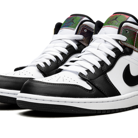 AIR on sale JORDAN 1 MID SE HEAT REACTIVE COLOR CHANGE KIDS SIZE 13