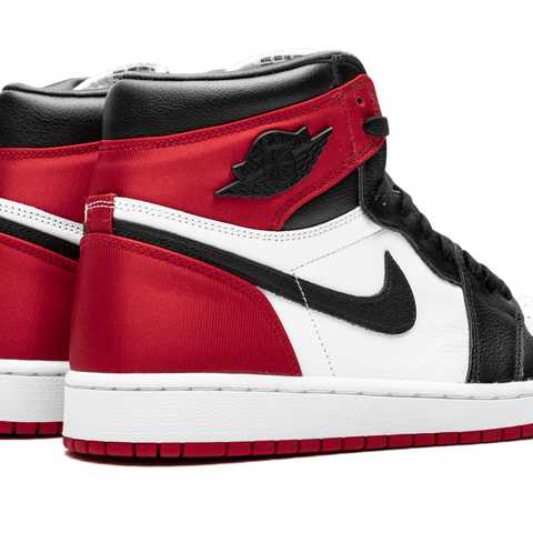 JORDAN AIR JORDAN 1 HIGH OG WMNS Satin Black Toe Stadium Goods