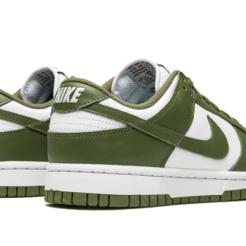 Nike olive green dunks hotsell