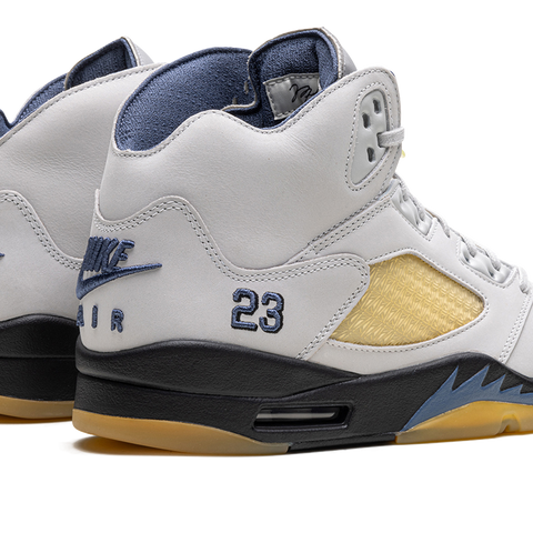 AIR JORDAN 5 WMNS Stadium Goods