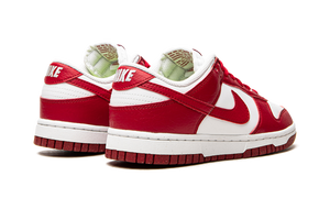 DUNK-LOW-NEXT-NATURE-WMNS-University-Red