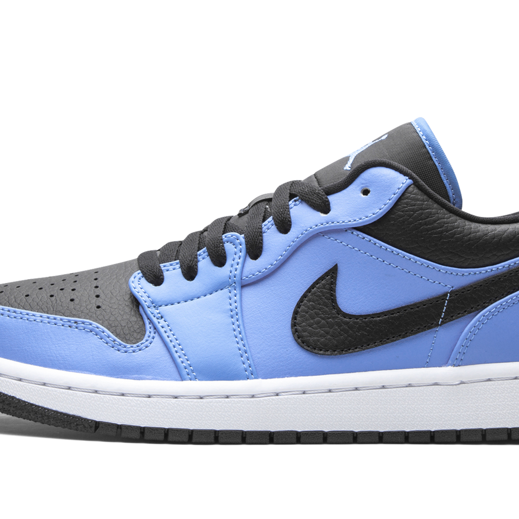 Jordan 1 low selling UNC