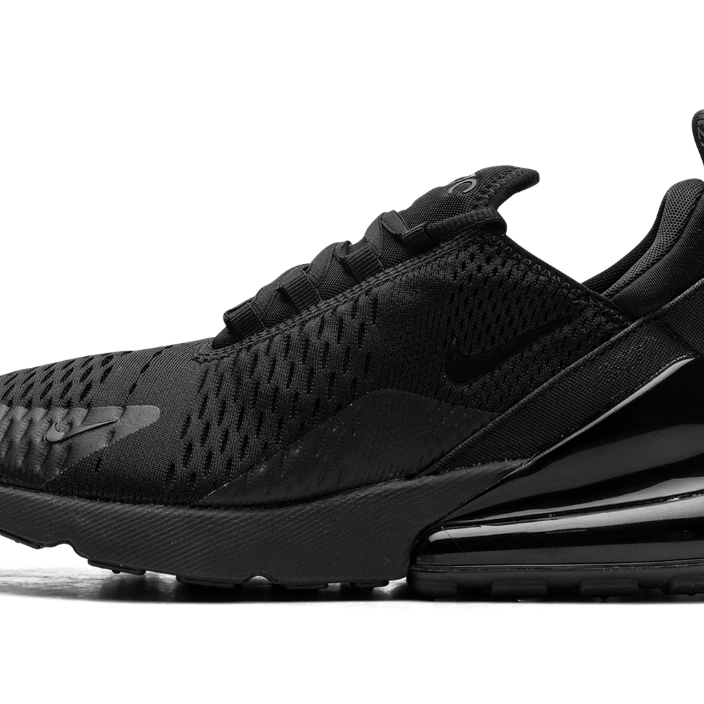 Nike Air Max 270 Triple Black deals 2018 Size 6.5 Youth