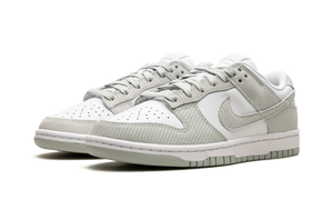 DUNK-LOW-WMNS-Grey-Corduroy