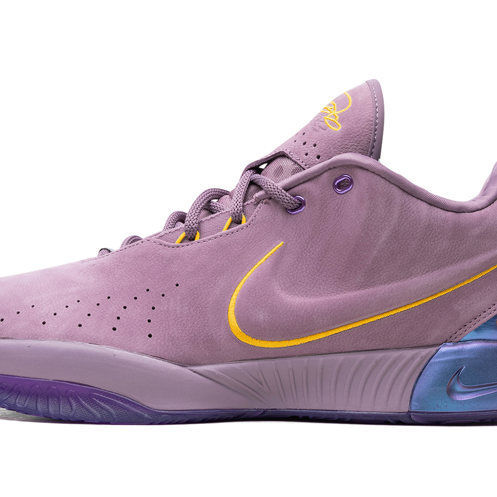 Nike lebr s purple fashion shoes